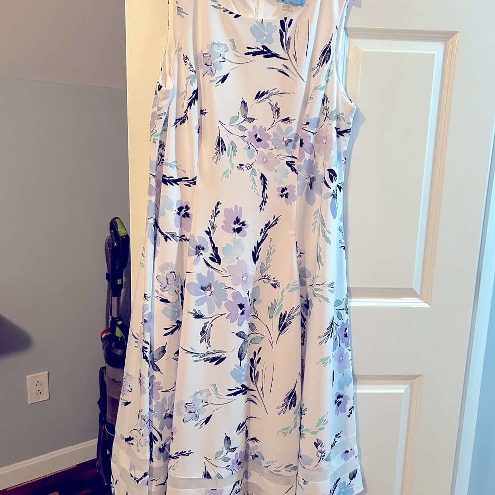 Women’s summer dress, fully lined